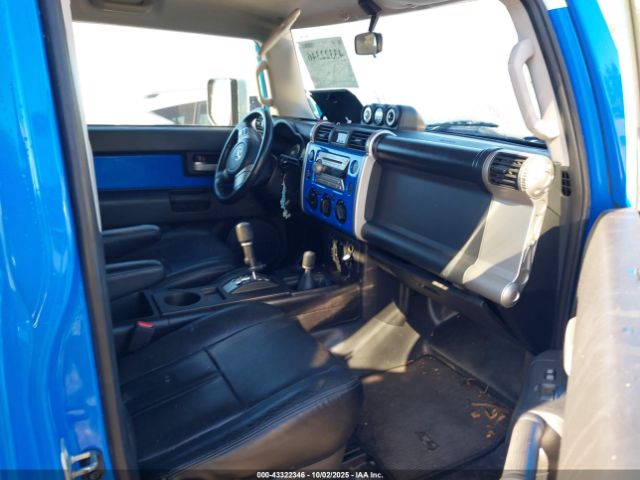 2007 TOYOTA FJ CRUISER JTEBU11F670044208 Photo 4
