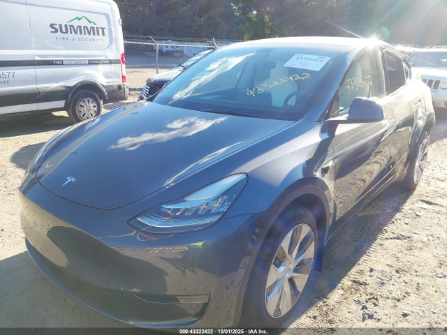 2023 TESLA MODEL Y 7SAYGDEE6PA091538 Photo 1