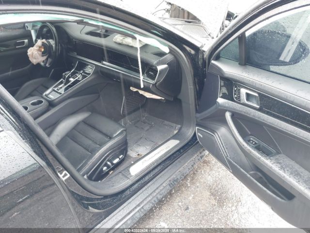 2020 PORSCHE PANAMERA WP0AA2A77LL104237 Photo 4