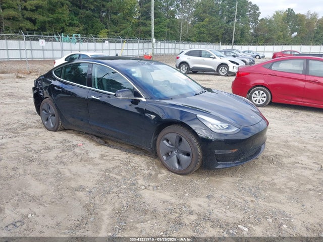 2019 TESLA MODEL 3 5YJ3E1EB7KF385298 Photo 0
