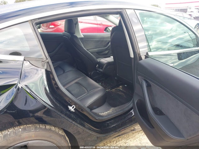 2019 TESLA MODEL 3 5YJ3E1EB7KF385298 Photo 7