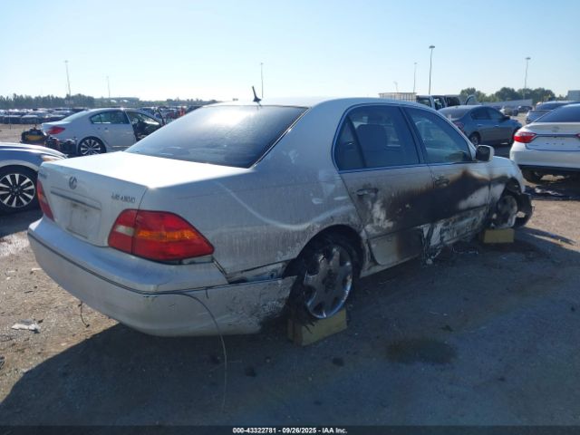 2003 LEXUS LS 430 JTHBN30F730101846 Photo 3