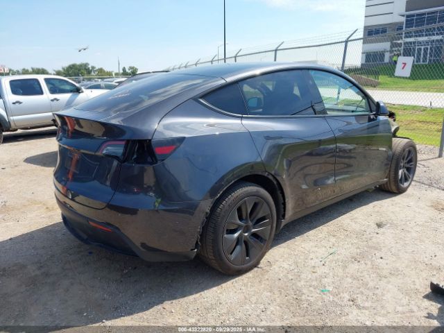 2025 TESLA MODEL Y 7SAYGDED6SA359486 Photo 3