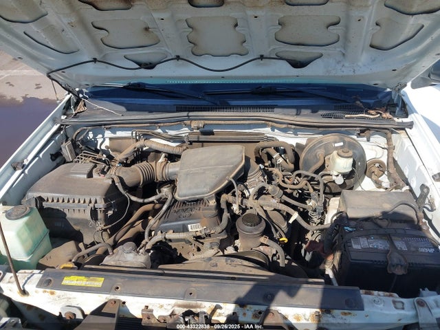Toyota 2tr-fe 2015 5TFTX4CN2FX052625 Image 10
