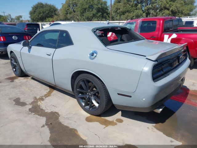 2022 DODGE CHALLENGER 2C3CDZBT3NH124770 Photo 2