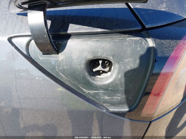 2023 TESLA MODEL Y 7SAYGAEE1PF869892 Photo 9