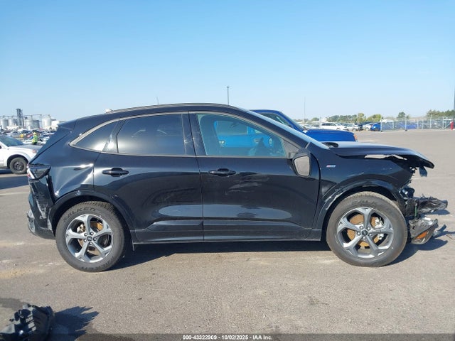 Ford Escape St-line 2024 1FMCU9MNXRUA28644 Image 13