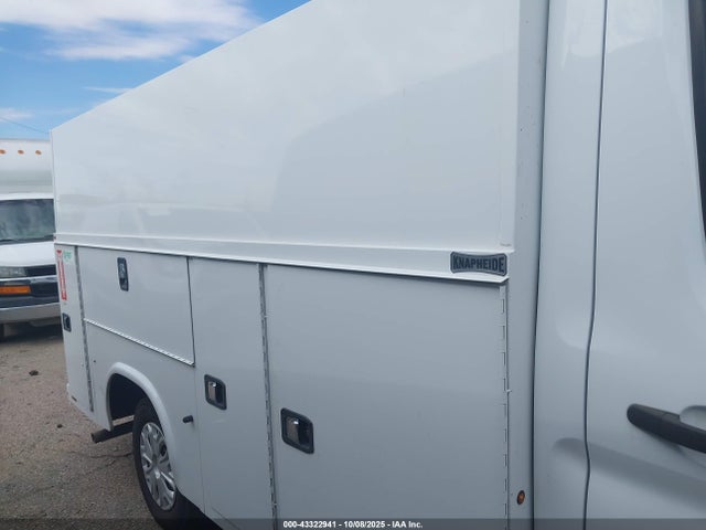 Ford Transit 2018 1FDBW5PMXJKA97612 Image 13