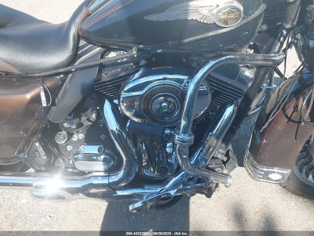 2013 HARLEY-DAVIDSON FLHR 1HD1FBM2XDB640400 Photo 7