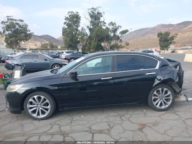 Honda k24w1 2014 1HGCR2F55EA067505 Image 14