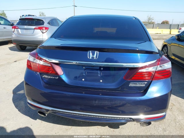 Honda k24w1 2017 1HGCR2F16HA073878 Image 16