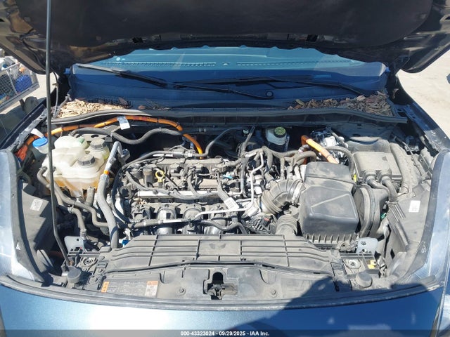 1FMCU0BZ5NUA27154 Ford hev/phev