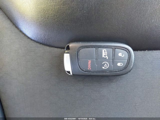 2019 JEEP CHEROKEE 1C4PJMLX4KD252308 Photo 10