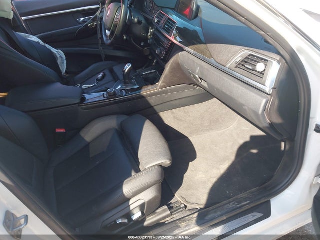 BMW 330I 2017 WBA8D9C36HA005515 Image 5
