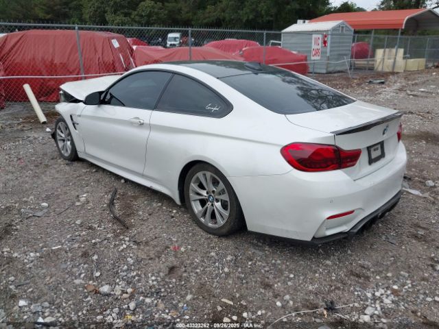 2016 BMW M4 WBS3R9C59GK338986 Photo 2