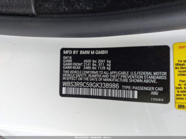 2016 BMW M4 WBS3R9C59GK338986 Photo 8