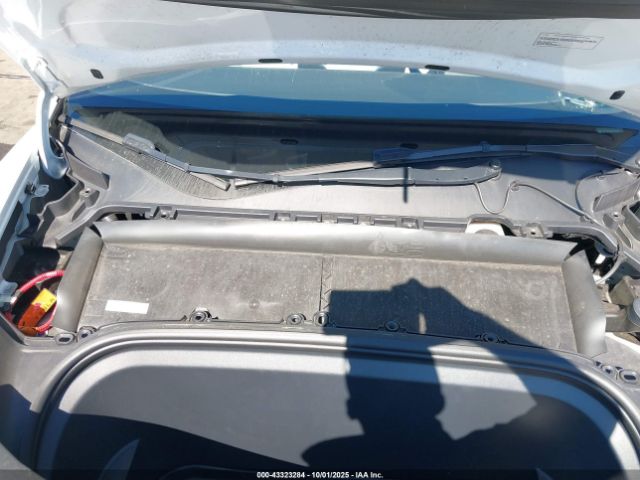 2023 TESLA MODEL Y 7SAYGDEE6PF811889 Photo 9