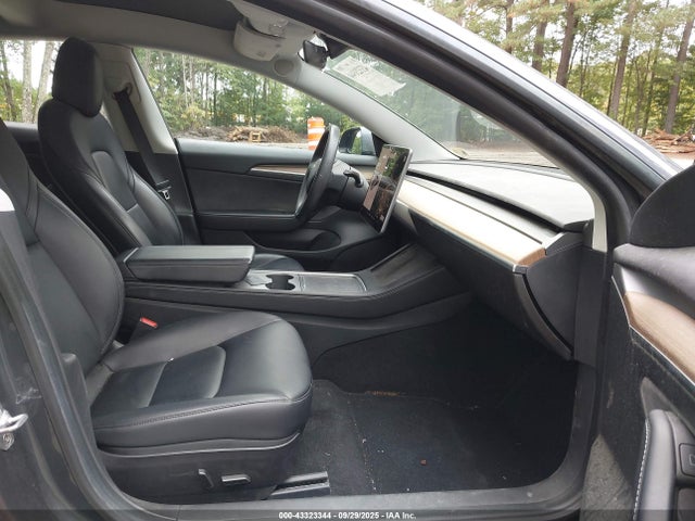 2022 TESLA MODEL 3 5YJ3E1EBXNF118788 Photo 4