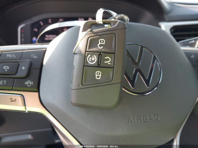 2022 VOLKSWAGEN ATLAS CROSS SPORT 1V2KE2CA7NC207550 Photo 10