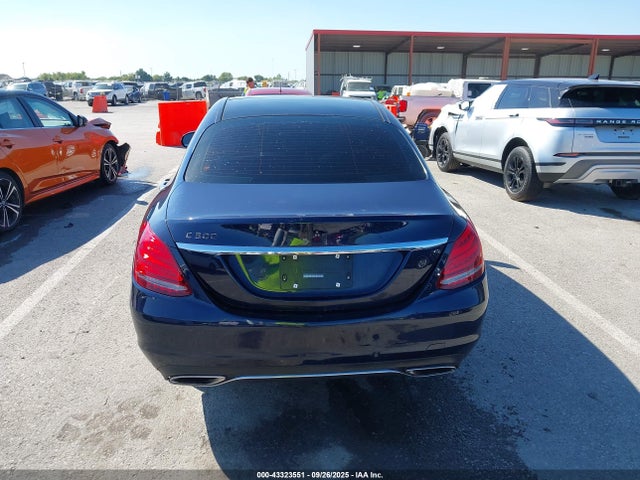 43323551 :رقم المزاد ، WDDWF4KB8JR403015 vin ، 2018 Mercedes-benz C 300 4matic مزاد بيع