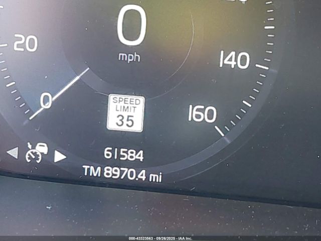 2021 VOLVO XC40 YV4162UM3M2576085 Photo 6