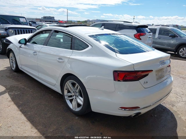 2019 AUDI A5 WAUANCF57KA055369 Photo 2