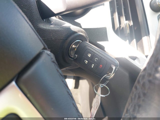 GMC lfx - sidi: spark ignited direct injection, vvt: variable valve timing, e85 max, alum 2017 2GKFLPE39H6343510 Image 11