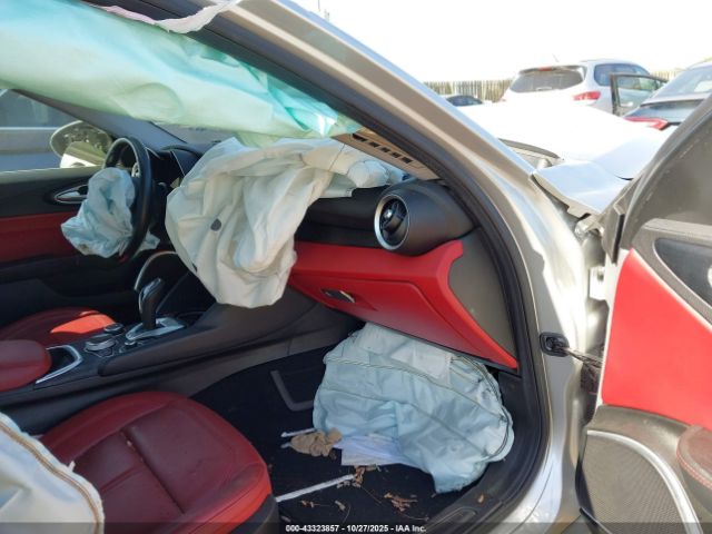 2020 ALFA ROMEO GIULIA ZARFAMAN3L7633974 Photo 4