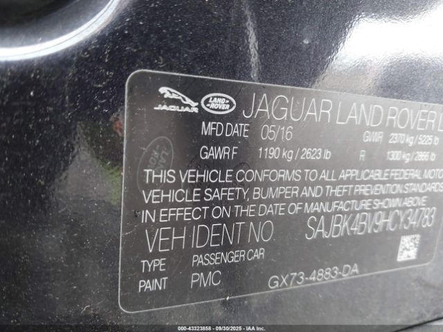 2017 JAGUAR XF SAJBK4BV9HCY34783 Photo 8