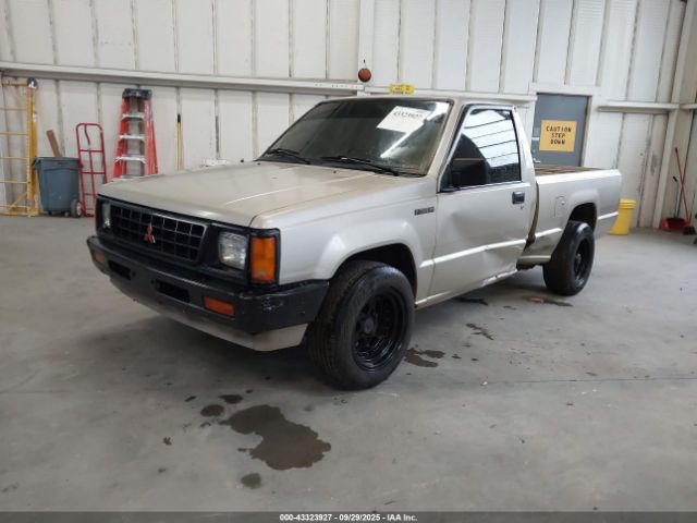 1992 MITSUBISHI MIGHTY MAX / S JA7FL24W4NP002129 Photo 1