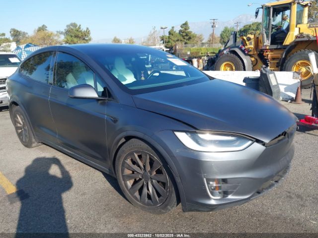 2017 TESLA MODEL X 5YJXCBE21HF067442