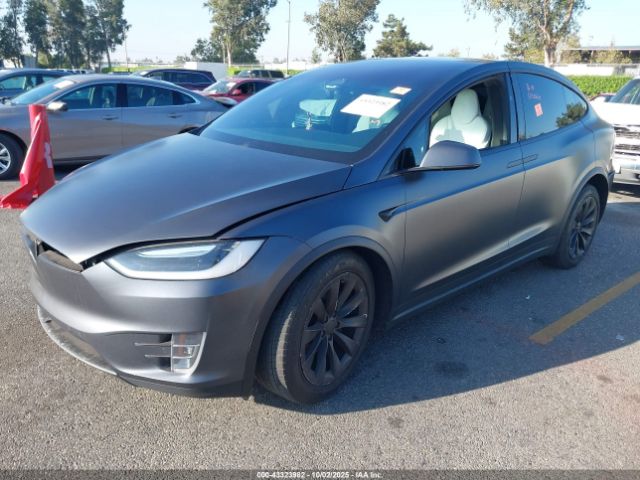 2017 TESLA MODEL X 5YJXCBE21HF067442 Photo 1