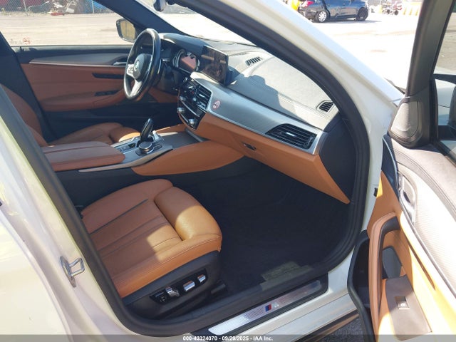 Продаж на аукціоні авто 2017 Bmw 540i Xdrive, vin: WBAJE7C37HG479036, номер лоту: 43324070