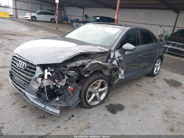 2015 AUDI A3 WAUACGFF2F1081325 Photo 1