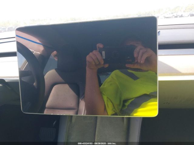 2023 TESLA MODEL Y 7SAYGDEE4PA070722 Photo 6