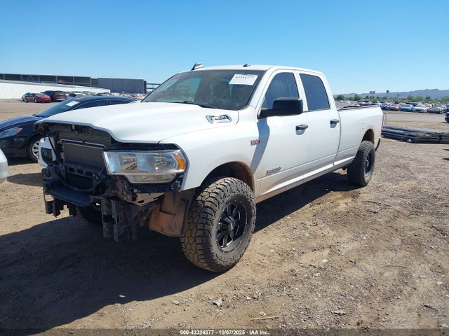 3C6UR4HJ0LG216532 RAM 2500 Tradesman 4x2 8&#039; Box