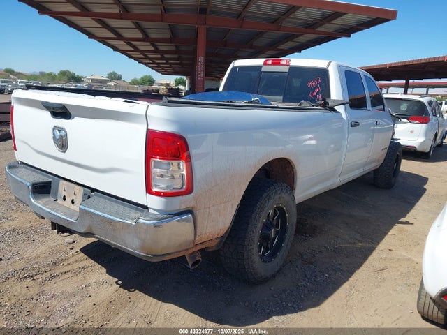 3C6UR4HJ0LG216532 RAM 2500 Tradesman 4x2 8&#039; Box