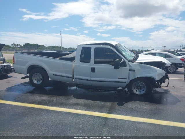 1999 Ford F-250 Lariat/xl/xlt მანქანა იყიდება აუქციონზე, vin: 1FTNX20F3XEC71570, აუქციონის ნომერი: 43324383