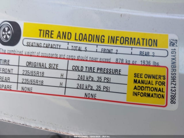 2017 CADILLAC XT5 1GYKNBRS9HZ137868 Photo 8