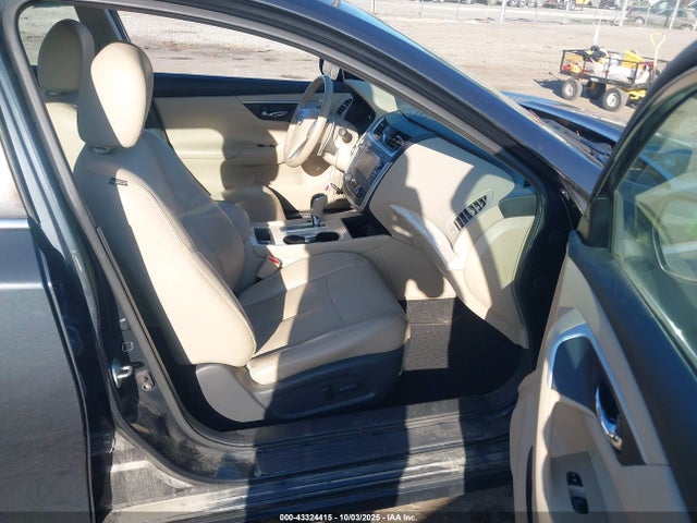 Nissan 2016 2016 1N4BL3AP6GC150674 Image 5