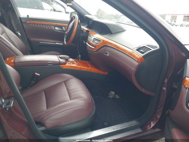 2011 MERCEDES-BENZ S 550 WDDNG8GBXBA377669 Photo 4