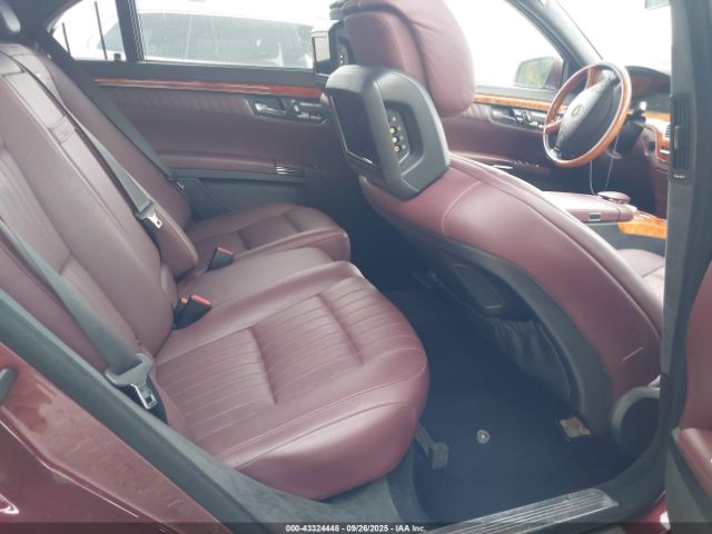 2011 MERCEDES-BENZ S 550 WDDNG8GBXBA377669 Photo 7