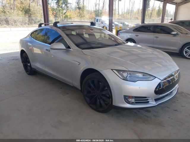 2016 TESLA MODEL S 5YJSA1E20GF126425 Photo 0