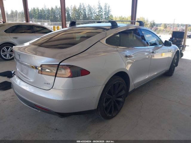 2016 TESLA MODEL S 5YJSA1E20GF126425 Photo 3