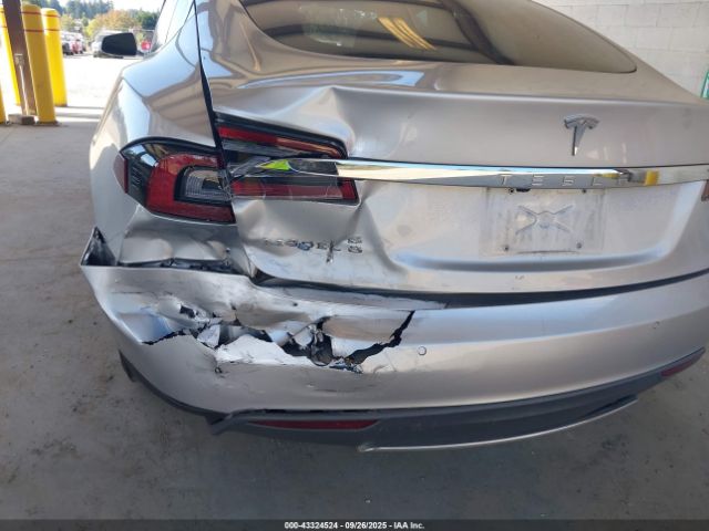 2016 TESLA MODEL S 5YJSA1E20GF126425 Photo 5