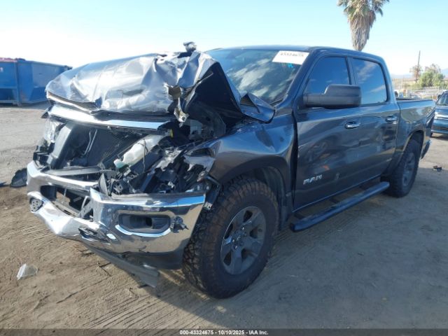 2019 RAM 1500 1C6RREFT1KN635561 Photo 1