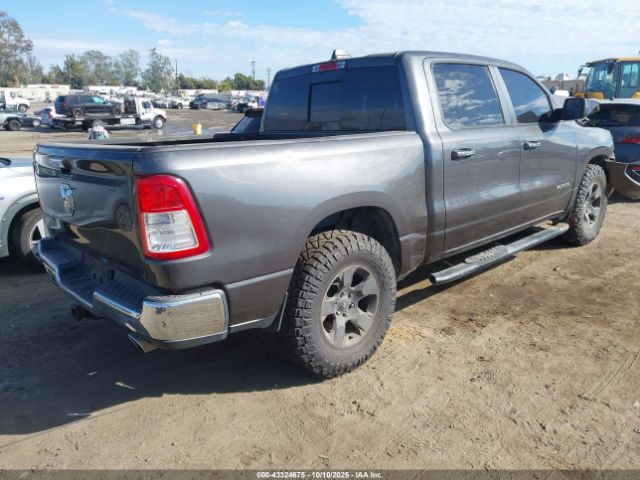 2019 RAM 1500 1C6RREFT1KN635561 Photo 3