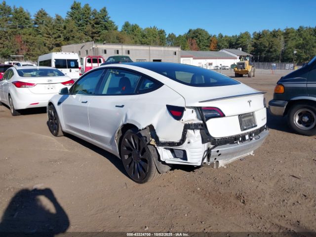 2021 TESLA MODEL 3 5YJ3E1EC3MF027725 Photo 2
