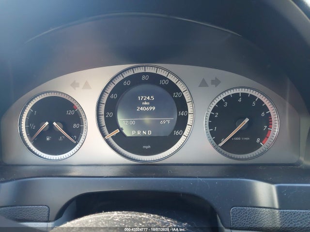 43324777 :رقم المزاد ، WDDGF56X58F118185 vin ، 2008 Mercedes-benz C 350 Sport مزاد بيع