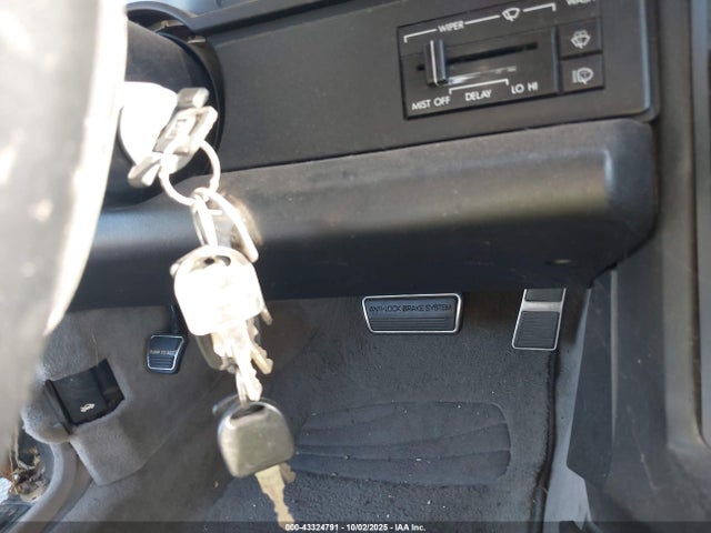 1990 CADILLAC ALLANTE 1G6VR3389LU100256 Photo 10